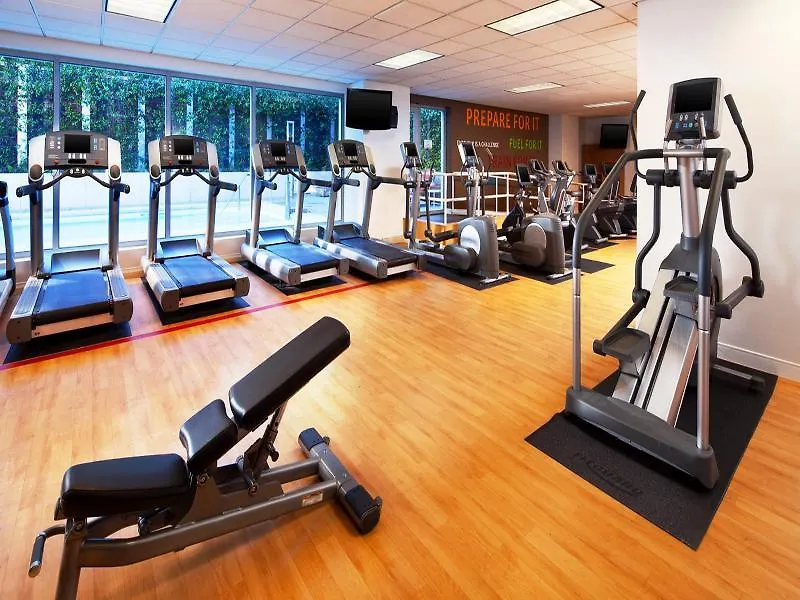 Sheraton Grand Sacramento 4*,