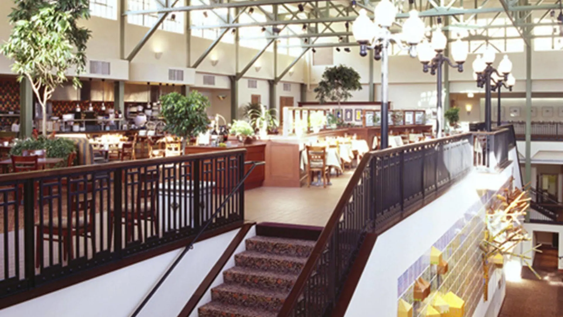 Sheraton Grand Sacramento Hotel