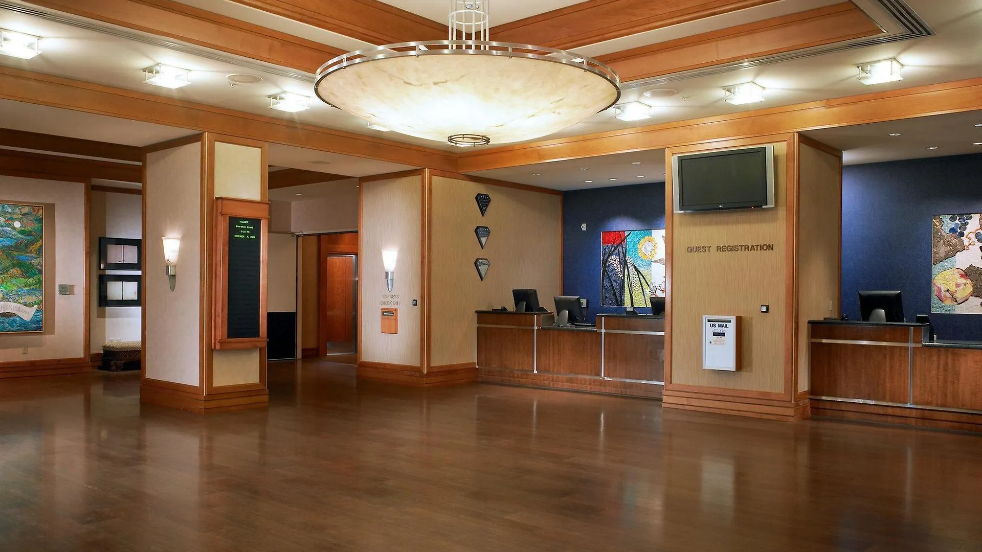 Sheraton Grand Sacramento Hotel